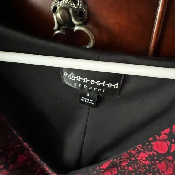 Connected Apparel Black and Red Print Dress size 8 - Picture 3 of 3